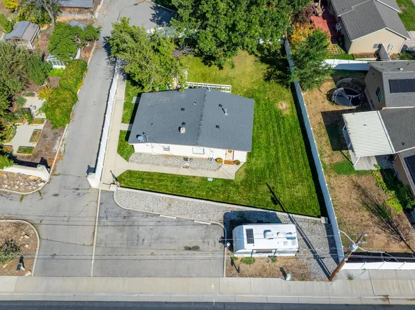 28 W Stauffer Ln S, Salt Lake City, UT 84107