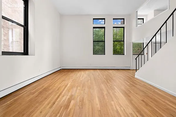 Sold by Sotheby's International Realty | media 21