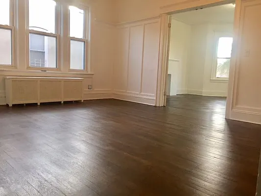 Rented by Citi Zone Realty | media 8