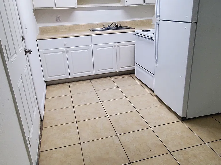 M12 kitchen