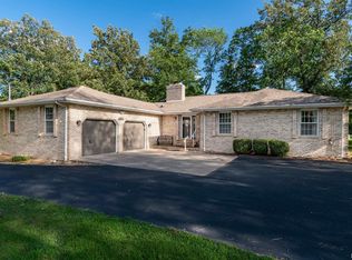 1803 Spring Garden Rd, Marion, IL 62959