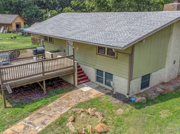 155 County Road 2105, Bartlesville, OK 74003