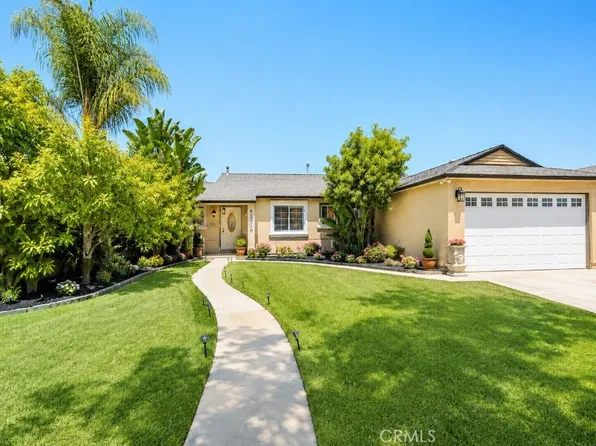 17857 Hemmingway St, Reseda, CA 91335