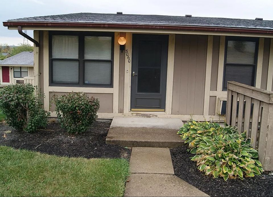 1st image of 5060 Queenswood Ct #5060