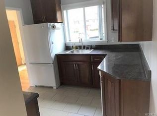 2 Barnett Dr #A, Monroe, NY 10950