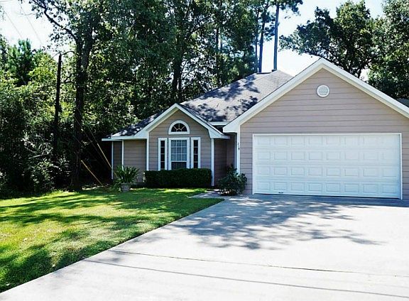 2nd image of 215 Bridgeview Dr