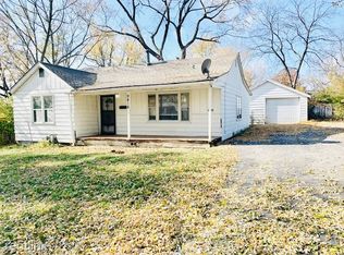 9416 Eastern Ave, Kansas City, MO 64138