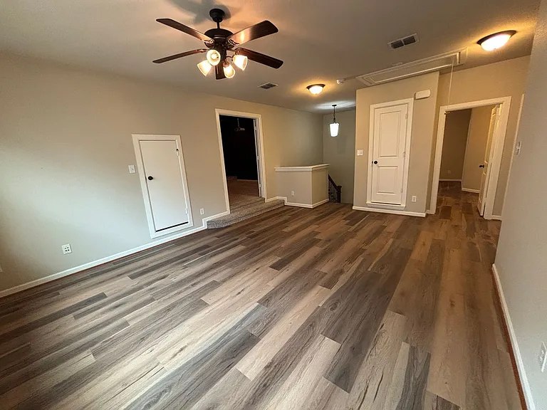 2908 N Umberland Dr — Photo 26