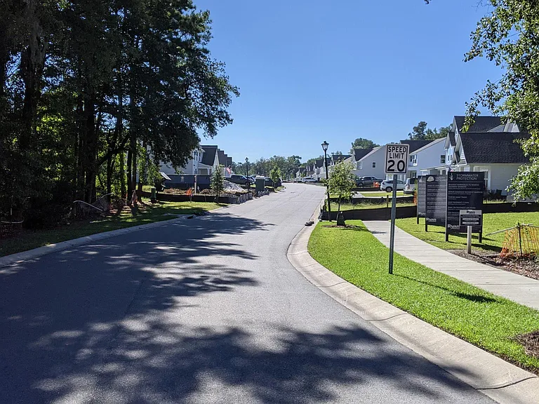 155 Country Oaks Ln — Photo 29