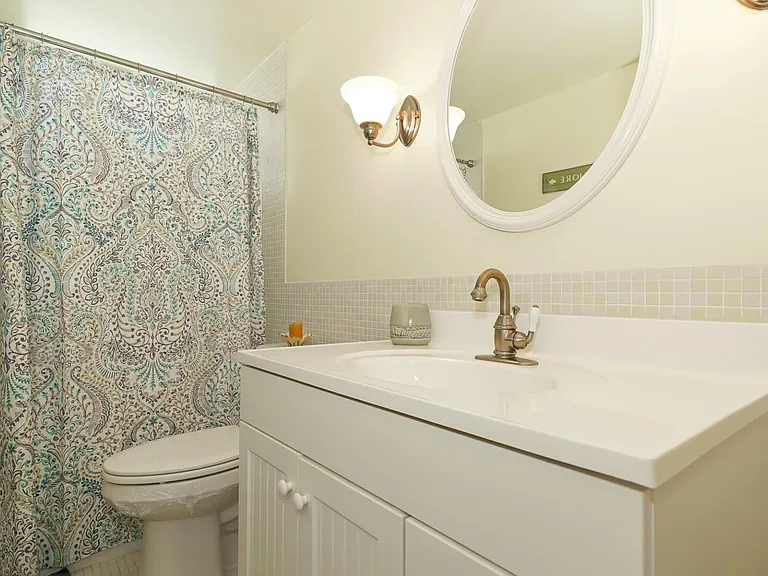 4320 Falmouth Dr #105 — Photo 22