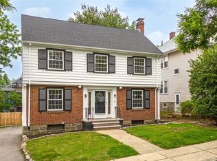 75 Greaton Rd, West Roxbury, MA 02132