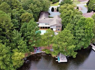 23 Dewberry Dr, Whispering Pines, NC 28327