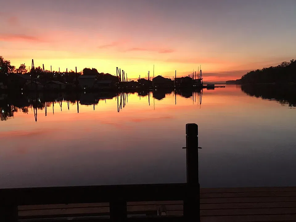 18989 NE Marine Dr