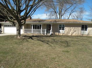 35621 Richwood Ln, Richmond, MI 48062