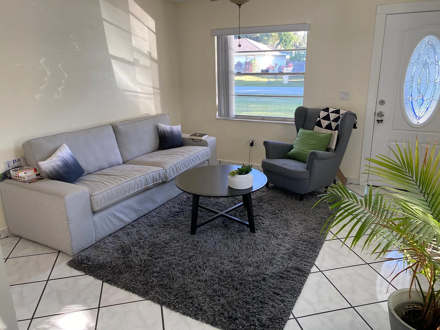 3 bed, $1,600 — Photo 3