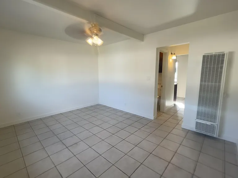 3155 Kemper St — Photo 29