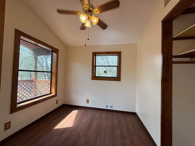 Upstairs bedroom 1