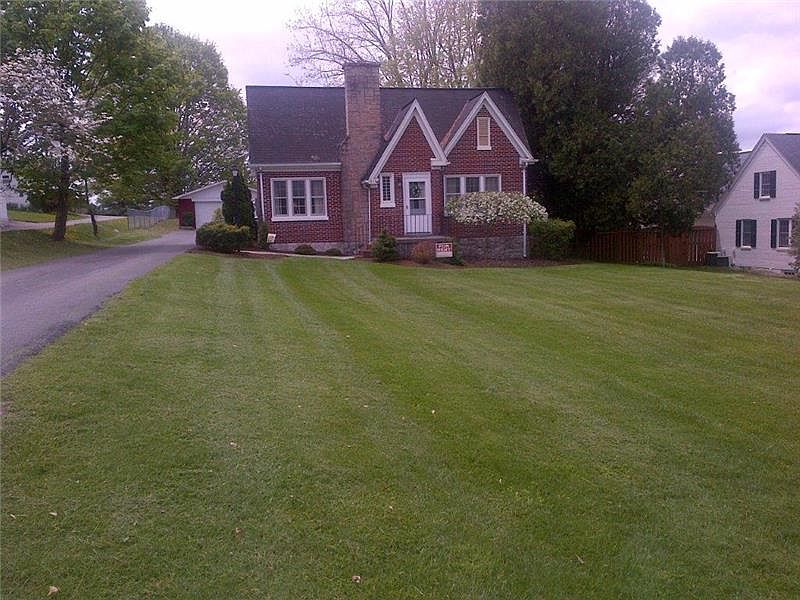 1st image of 519 Washington St E