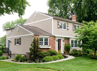 20 Birch Rd, Malvern, PA 19355