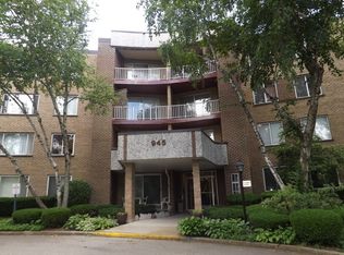 945 E Kenilworth Ave UNIT 306, Palatine, IL