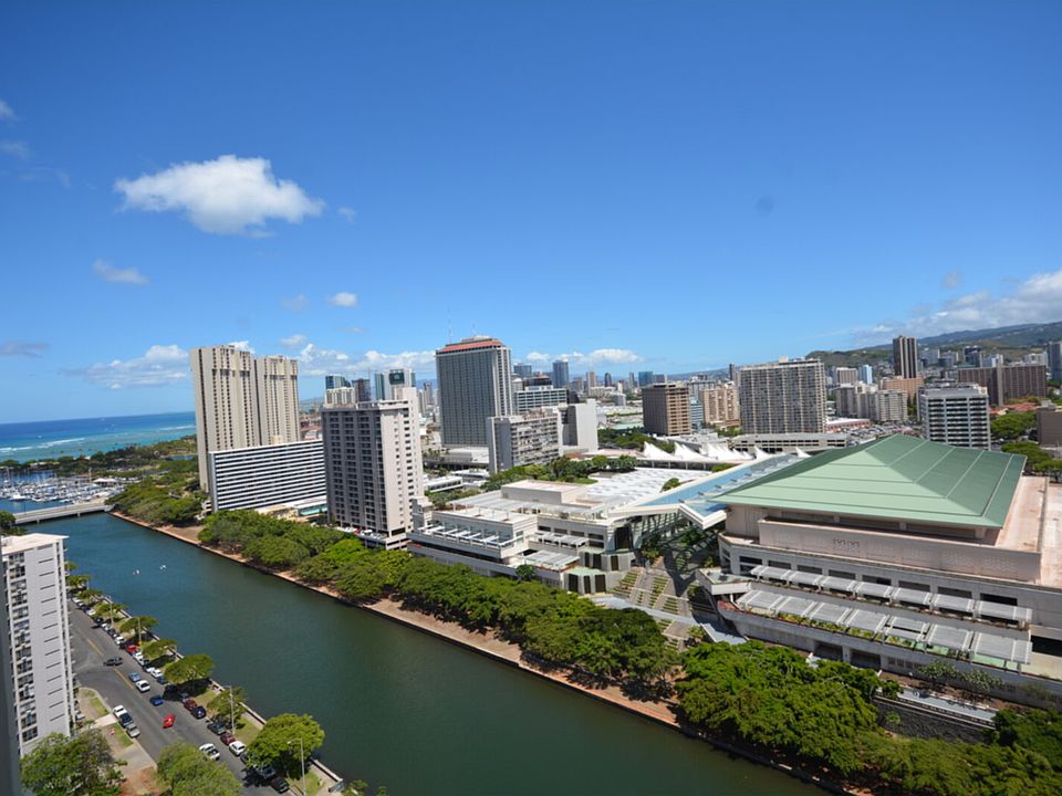 1st image of 1717 Ala Wai Blvd APT 2602