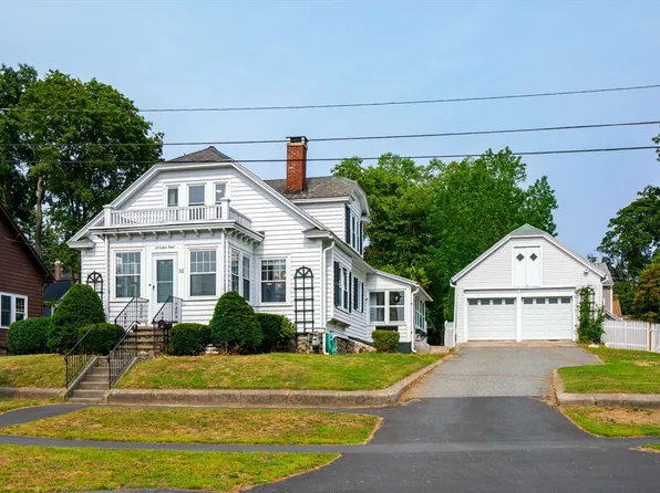 32 Cabot Rd, North Andover, MA 01845