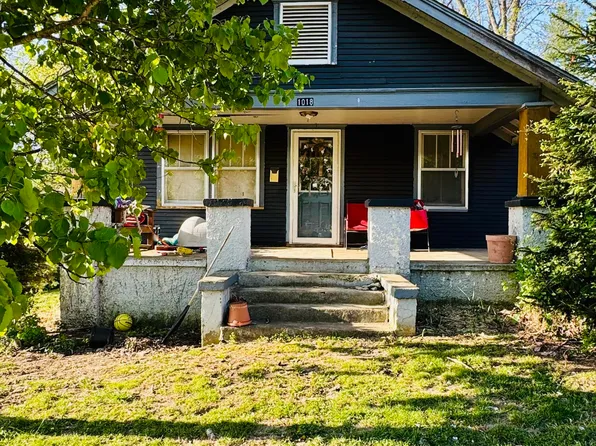1018 Worcester Street, West Plains, MO 65775