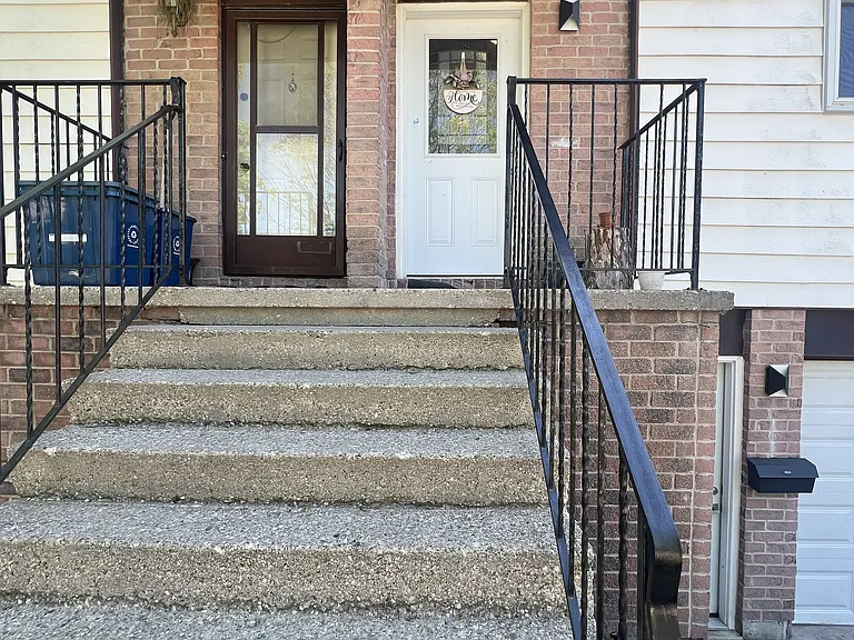 417 Cadbury Ct #2 — Photo 3