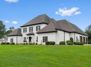 2361 Hidden Ridge Ln, Jasper, AL 35504