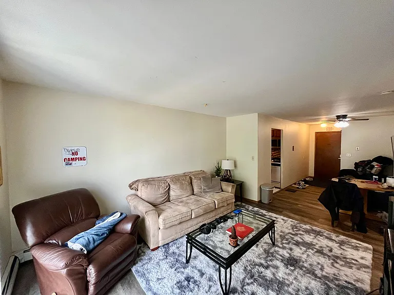 3445 N Oakland Ave — Photo 3