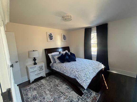 5th image of 144 Lanneau Dr
