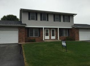 1206 Andy Ln, Waupun, WI 53963