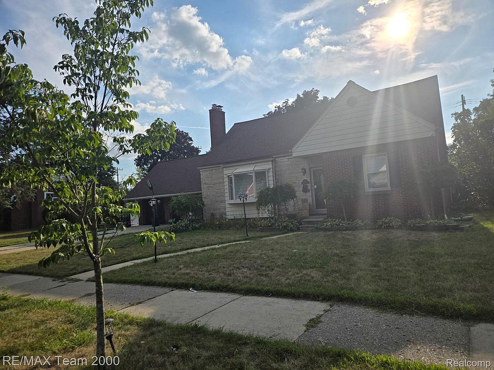 1st image of 439 N Vernon St