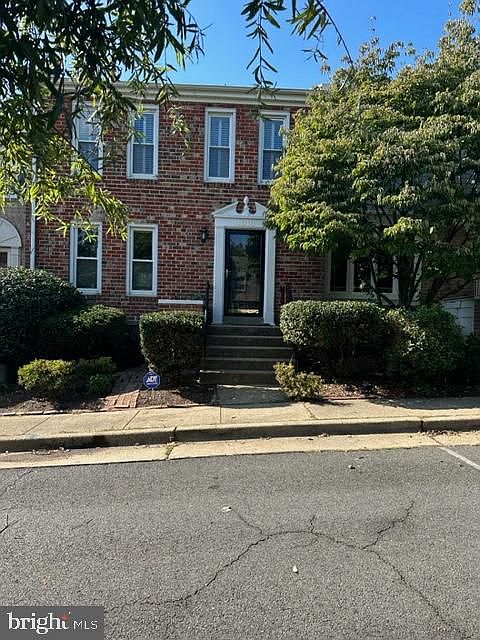 1st image of 1010 N Terrill St