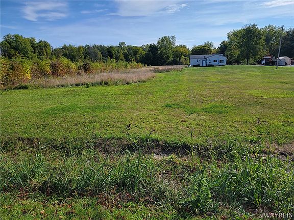 2nd image of 2351 Checkered Tavern Rd