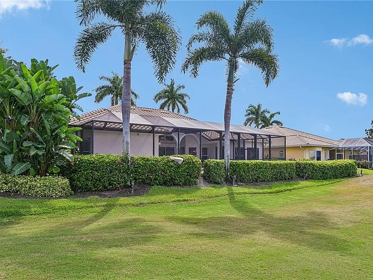 8868 Lely Island Cir — Photo 38