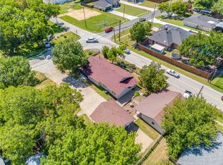 401 S 4th St, Crandall, TX 75114