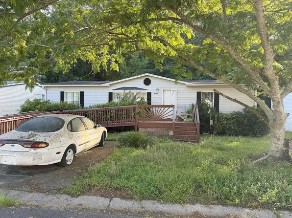 8156 Woodland Dr., Myrtle Beach, SC 29588