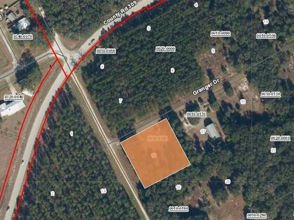 101 Granger Dr #18, Satsuma, FL 32189