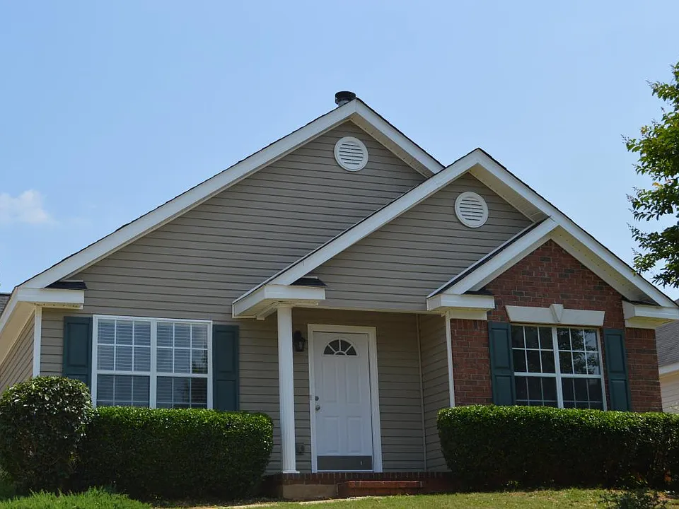 5173 Saddle Cir