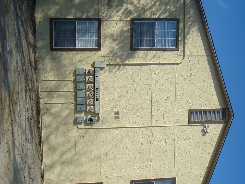 1st image of 1021 Breeden Ave