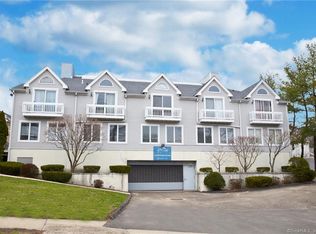 115 Flax Hill Rd APT 3, Norwalk, CT 06854