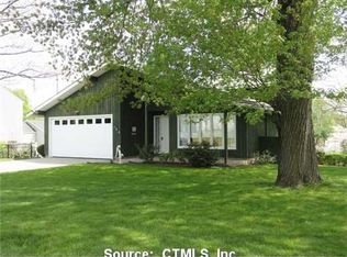 596 S Main St, West Hartford, CT 06110