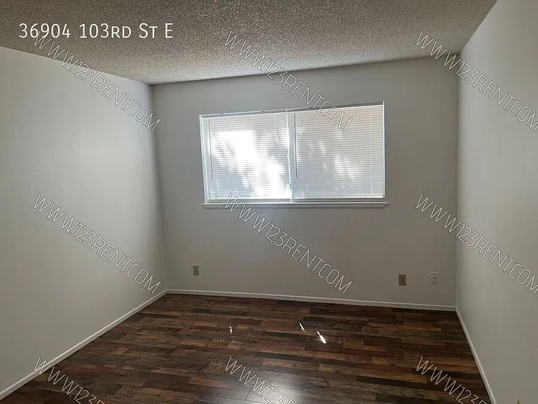 36904 103rd St E — Photo 19