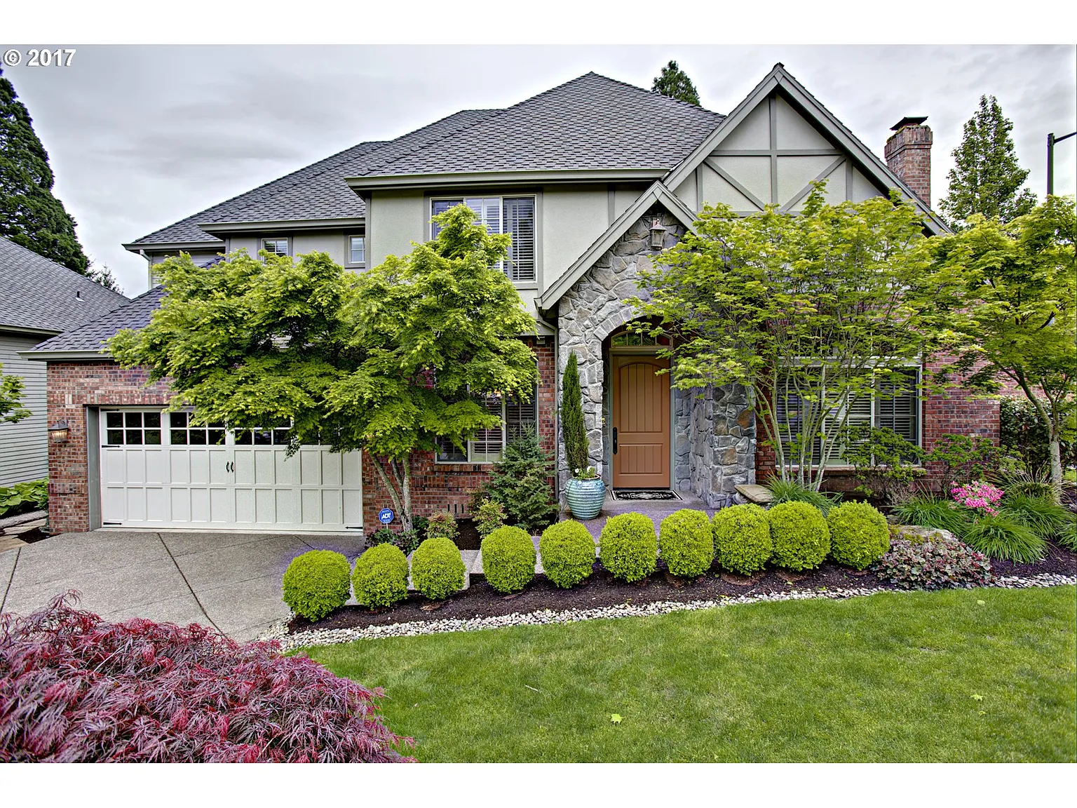 5011 Gregory Ct photo 1