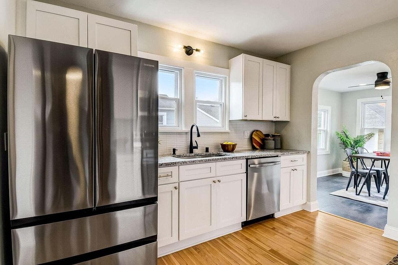 159 South Dries STREET, Saukville, WI 53080 Zillow