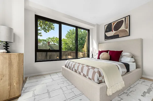 Sold by SERHANT. | media 3