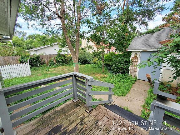 2nd image of 1923 5th St NE #1