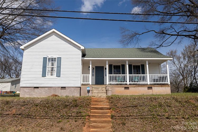1st image of 209 Linwood Rd