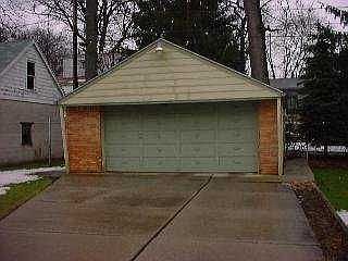2nd image of 4128 Bowen Rd